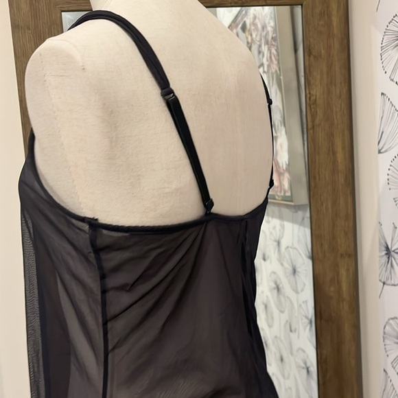 Victorias Secret M Elegant Black Sheer Nightgown - Picture 2 of 2